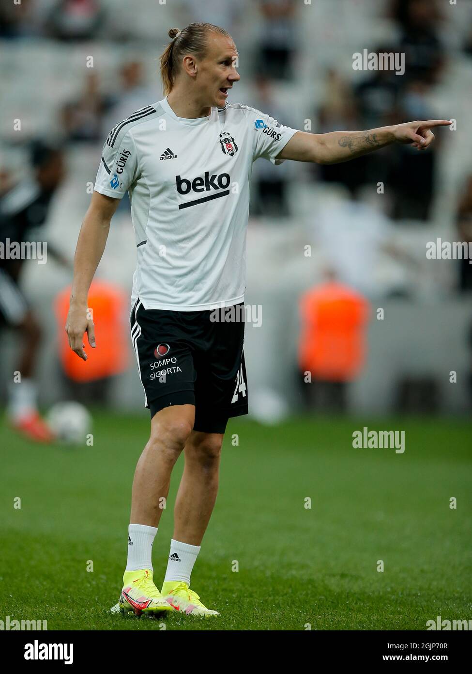 Soccer football players player warming up hi-res stock photography and  images - Page 13 - Alamy