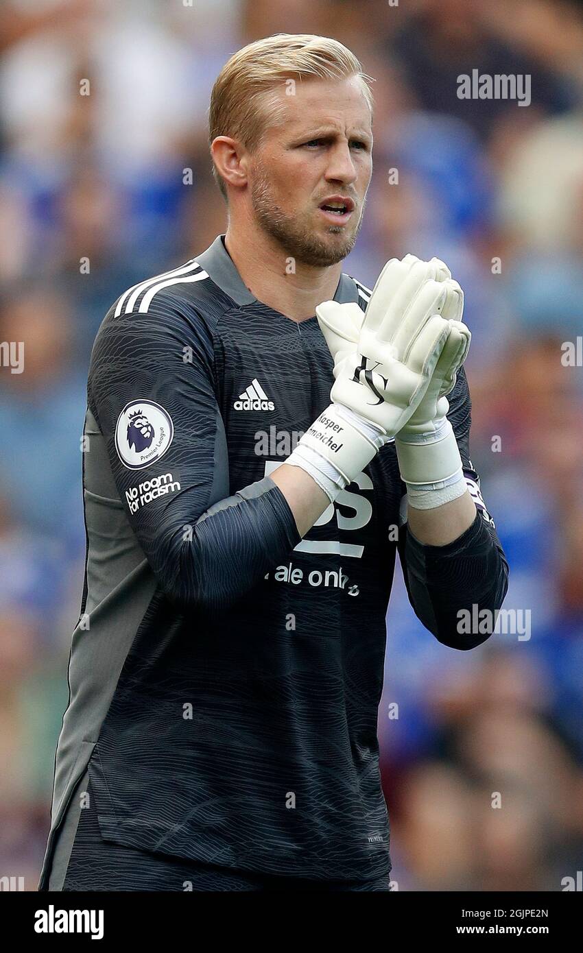 Leicester, England, 11th September 2021. Kasper Schmeichel of Leicester  City during the Premier League match at the King Power Stadium, Leicester.  Picture credit should read: Darren Staples / Sportimage Stock Photo - Alamy