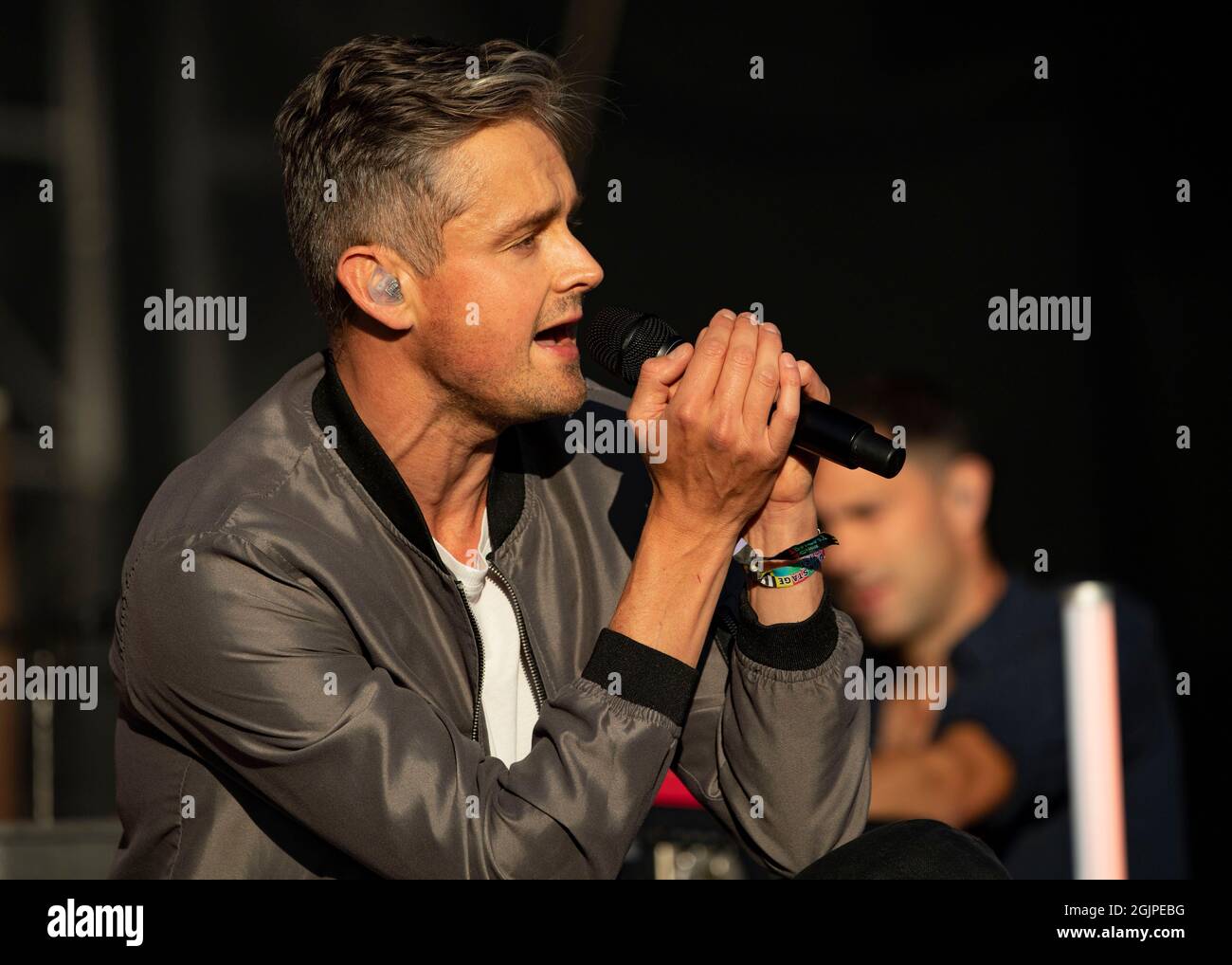 Keane tom chaplin concert hires stock photography and images Alamy