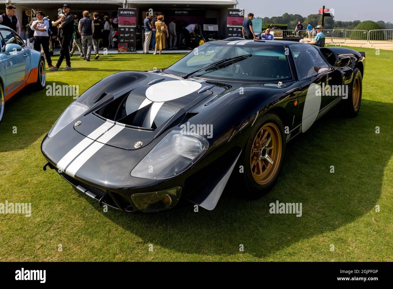 Everrati and Superformance Electrifying GT40 on display at the Concours d'Elegance held at Blenheim Palace on Sunday 5th September 2021 Stock Photo