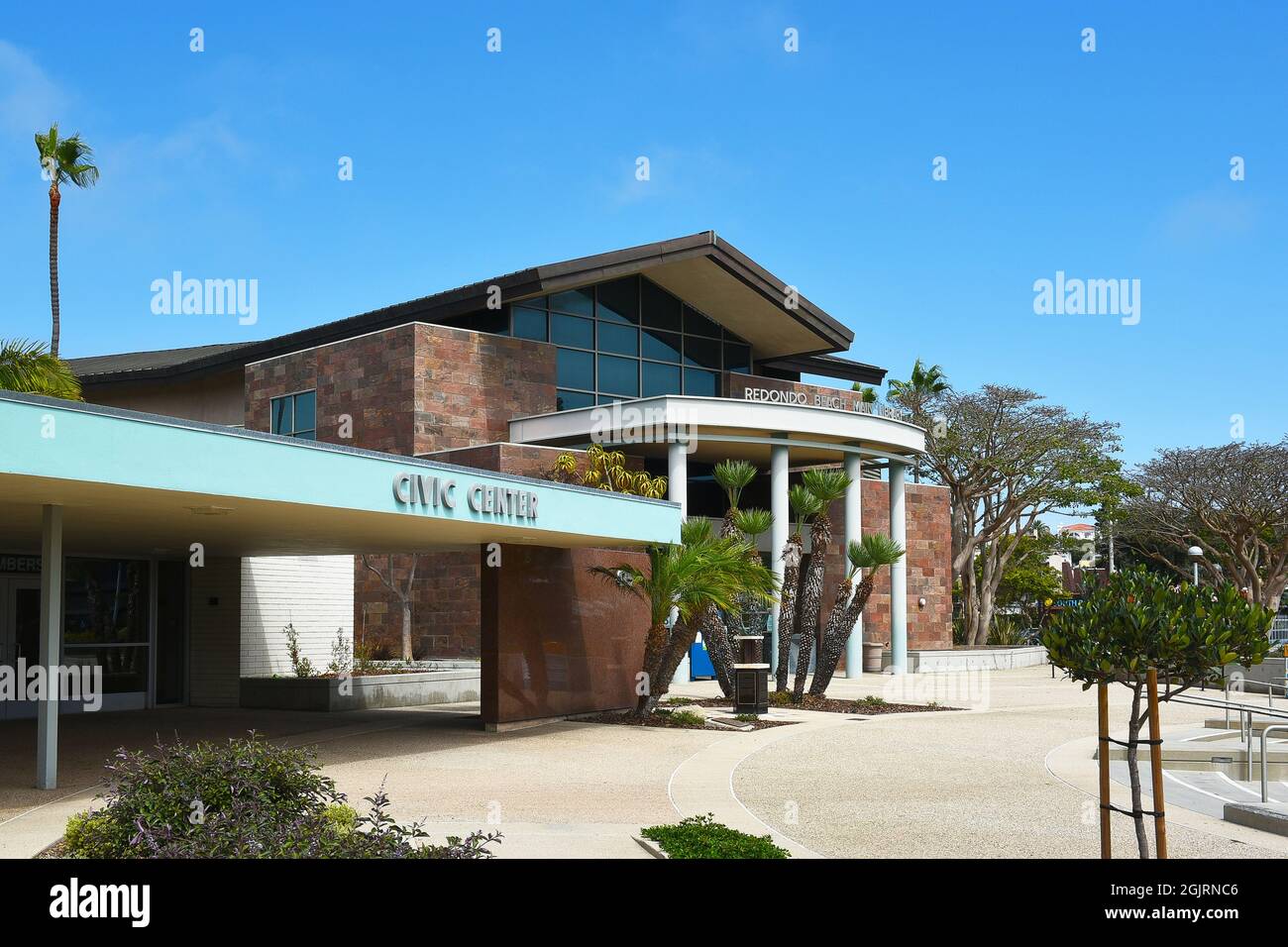 REDONDO BEACH, CALIFORNIA - 10 SEP 2021: Civic Center Buidling and the Main Library, in the South Bay region of the Greater Los Angeles area. Stock Photo