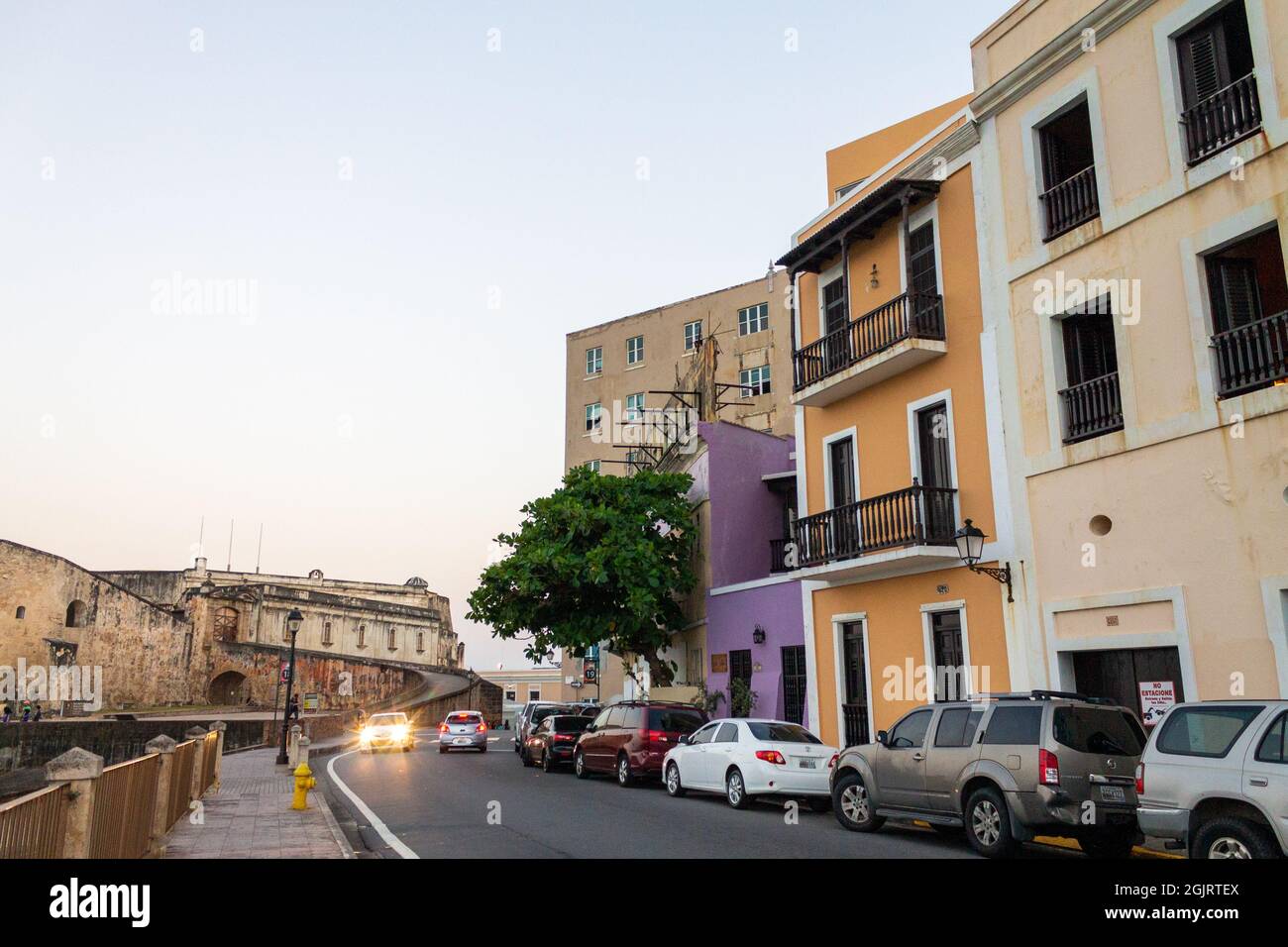 Panorama de san juan de puerto rico hi-res stock photography and images ...