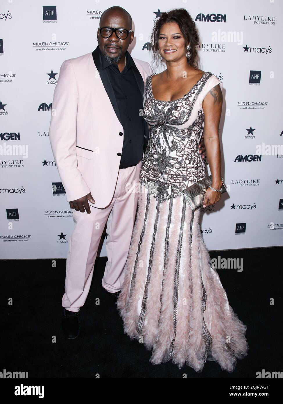 BEVERLY HILLS, LOS ANGELES, CALIFORNIA, USA SEPTEMBER 11 Singer(02)