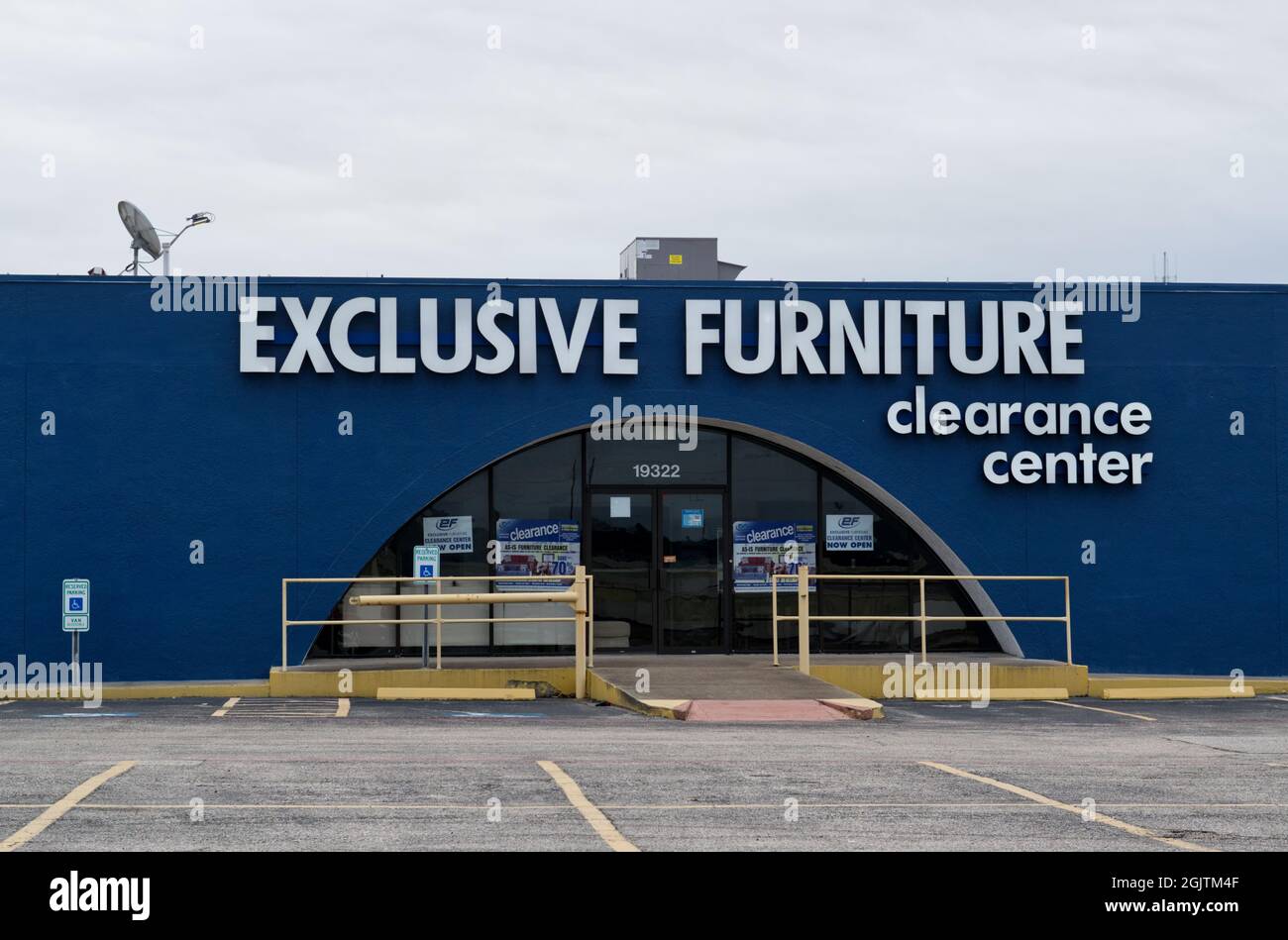 Furniture outlet hi res stock photography and images Page 2 Alamy