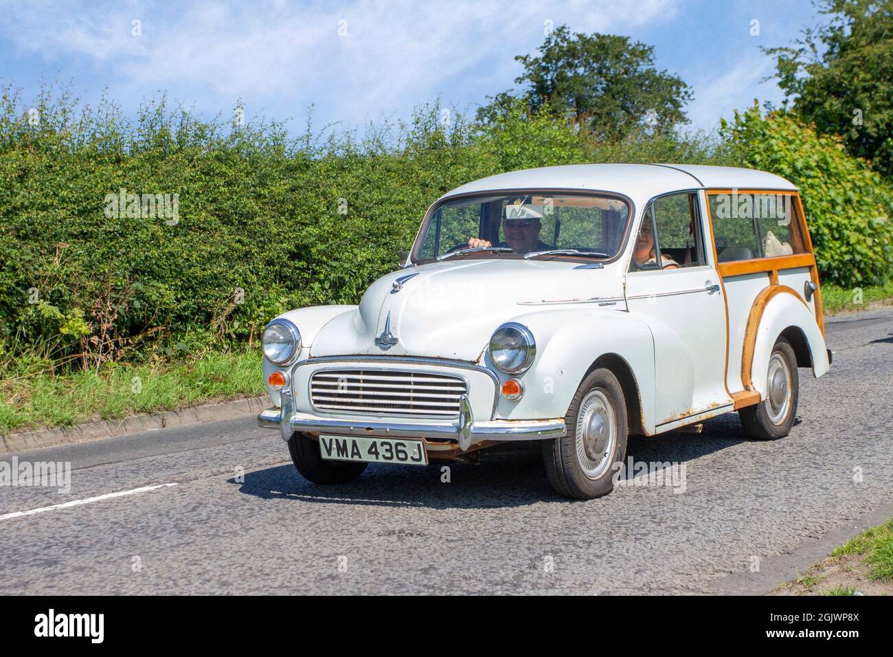 Morris Traveller Car High Resolution Stock Photography And Images Alamy