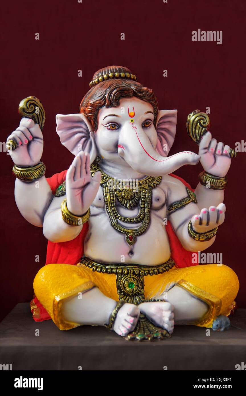 India hindu ganesha festival hi-res stock photography and images - Alamy