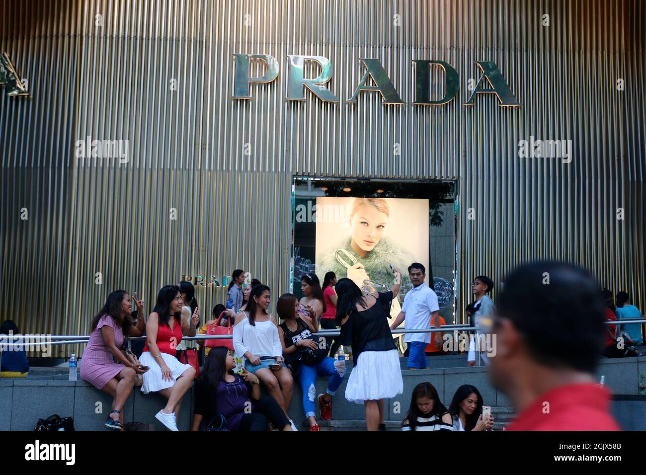 Luxury Shopping at Singapore fashion district Stock Photo Alamy