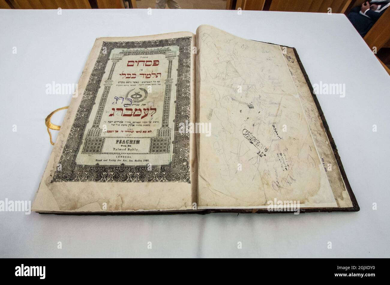 September 10, 2021, Munich, Bavaria, Germany: A restored 1861 Talmud was presented by the Rotary Club of Munich-Mitte to the Israelische Kultusgemeinde (Israeli Cultural Community).  The Talmud originated from Lemberg (today Lviv, Ukraine) and was painstakingly restored over six months by Andrea Fellinger of the Buch Werkstatt in Munich. On hand were Prof. Dr. Rainer Schmidt, Dr. Reinhard Busch, Dr. h.c. Charlotte Knobloch, Rabbiner Shmuel Aharon Brodman. (Credit Image: © Sachelle Babbar/ZUMA Press Wire) Stock Photo