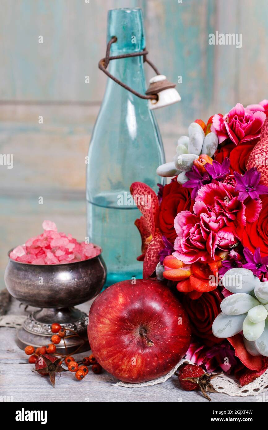 Decorative apple roses hires stock photography and images Alamy