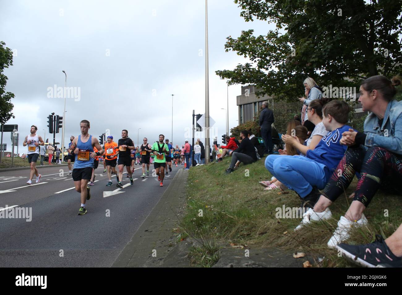 NEWCASTLE UPON TYNE, UK. SEPT 12TH General view of fans watching runners during the BUPA Great North Run in Newcastle upon Tyne, England on Sunday 12th September 2021. (Credit: Will Matthews | MI News) Credit: MI News & Sport /Alamy Live News Stock Photo