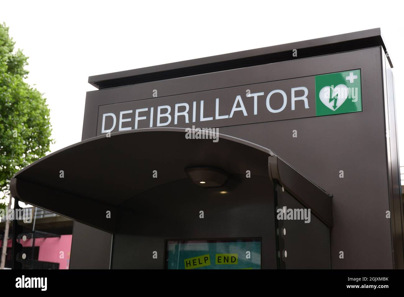 Defib defibrillator hires stock photography and images Alamy