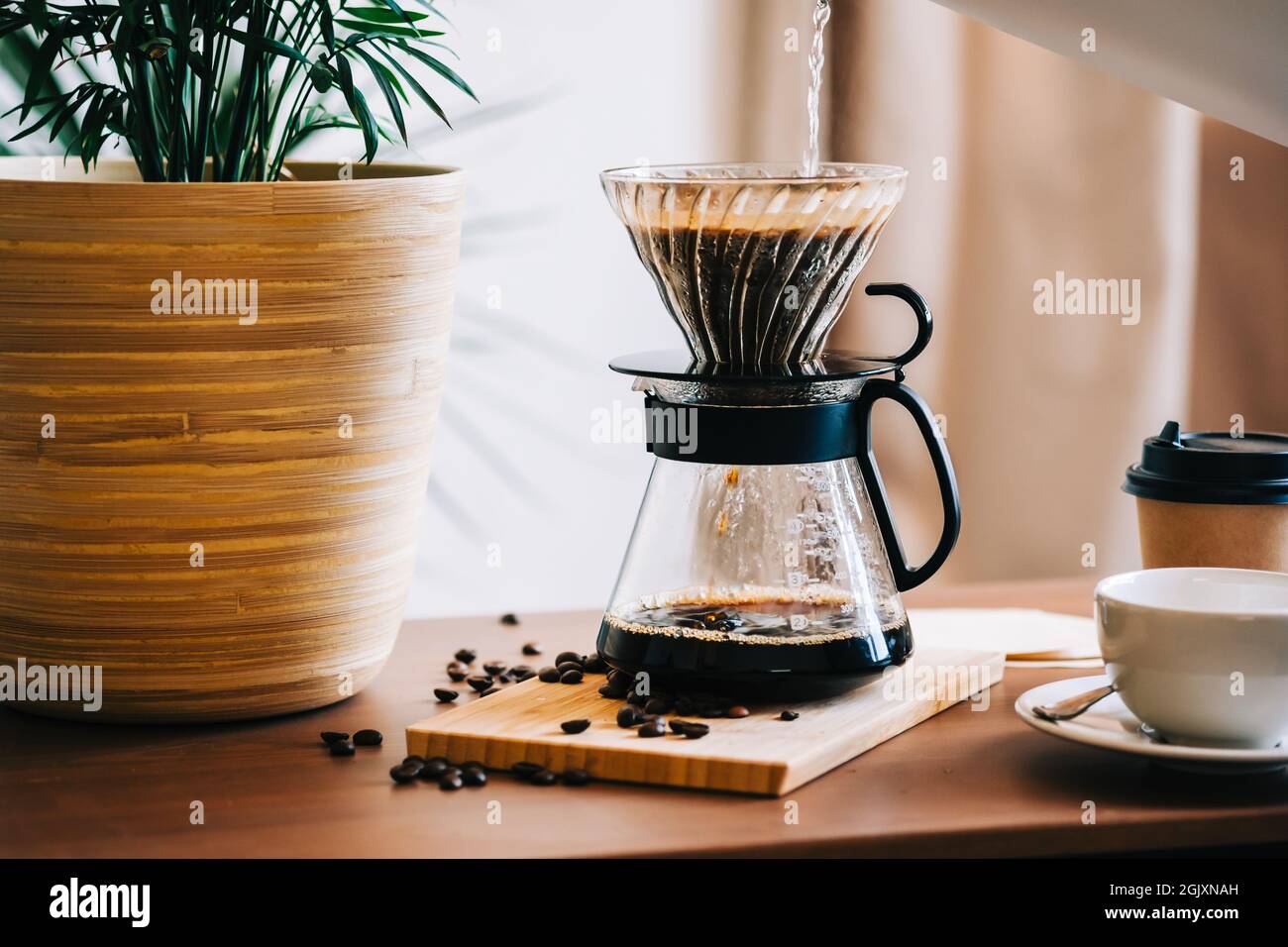 Alternative coffee brewing method, using pour over dripper and paper