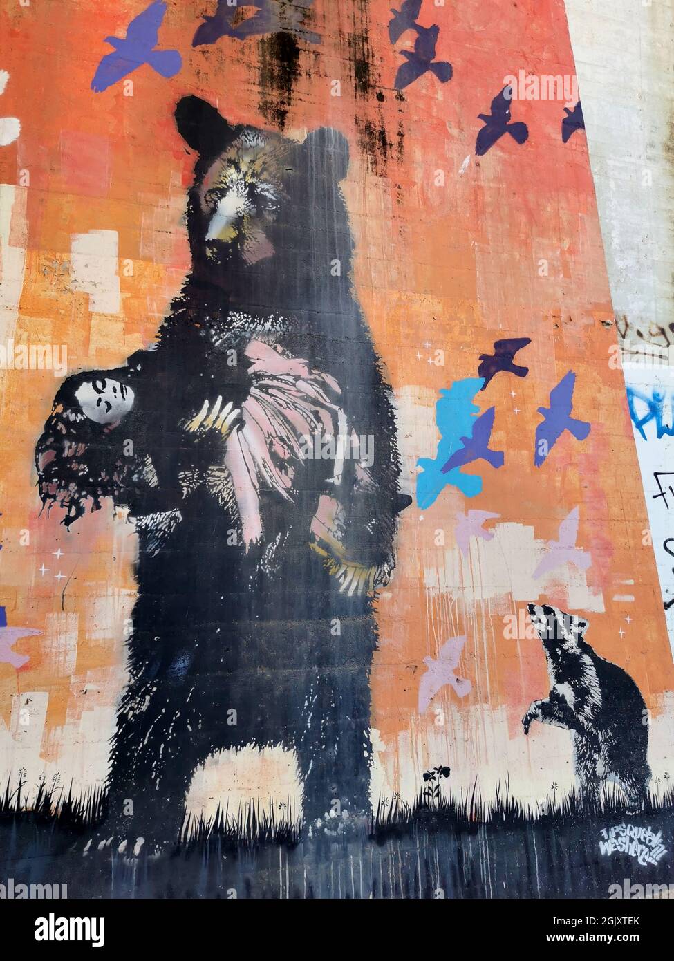 Bear with (dead) girl Graffiti Porto Portugal Stock Photo