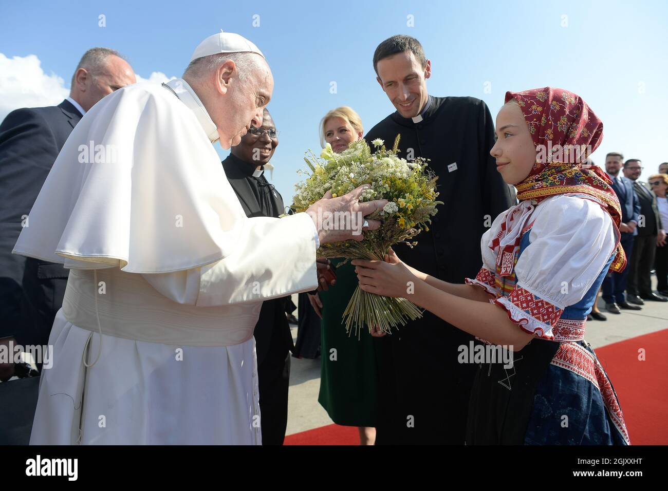 Bratislava, Slovacchia. 12th Sep, 2021. Sept. 12, 2021. : Pope Francis arrives at Bratislava, Slovakia, international airport Credit: Independent Photo Agency/Alamy Live News Stock Photo
