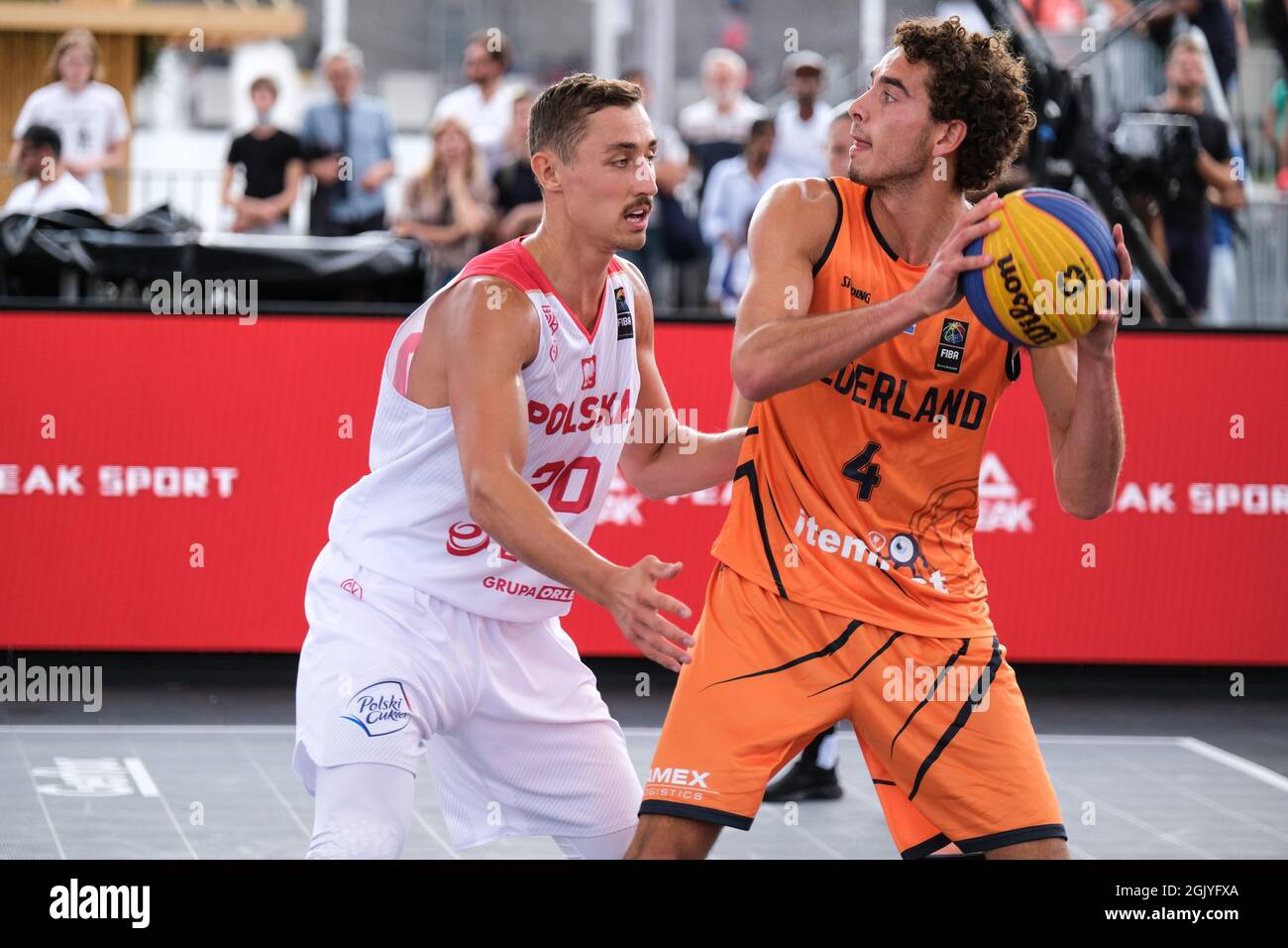 Paris, Paris, France, September 12, 2021, Jan Driessen (Netherlands) and  Łukasz Diduszko (Poland) in action during FIBA 3x3 Europe Cup 2021 -  Basketball EuroCup Championship Stock Photo - Alamy