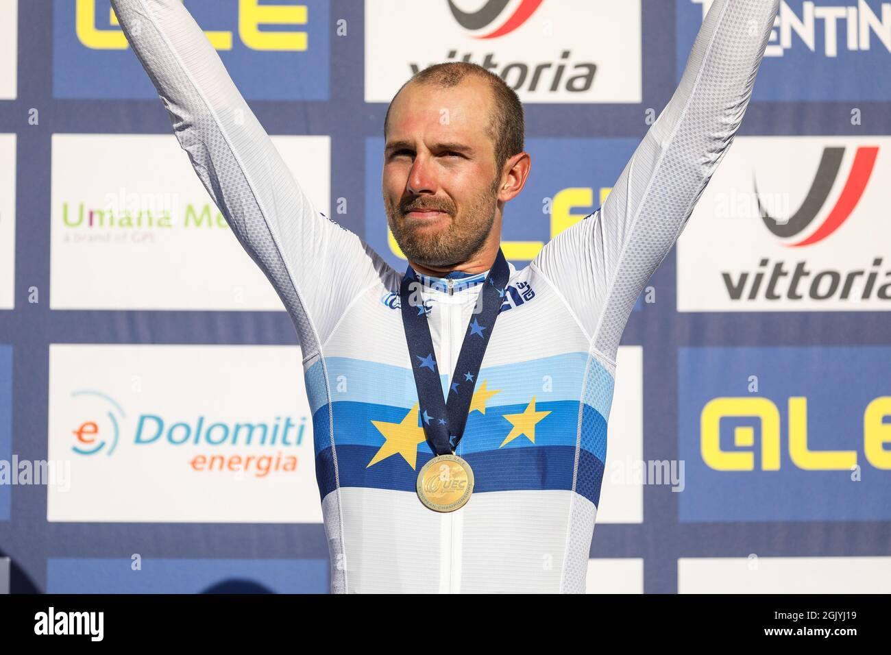 Page 8 - International Highest Italian Cycling Race High Resolution Stock  Photography and Images - Alamy