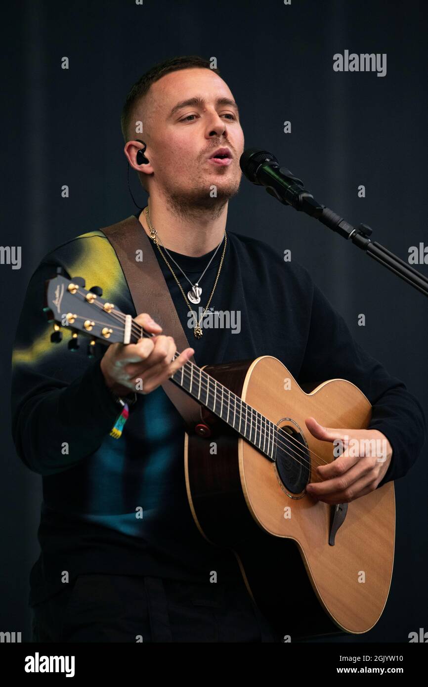 Glasgow, UK. 12th Sep, 2021. PICTURED Dermot Kennedy plays on the main