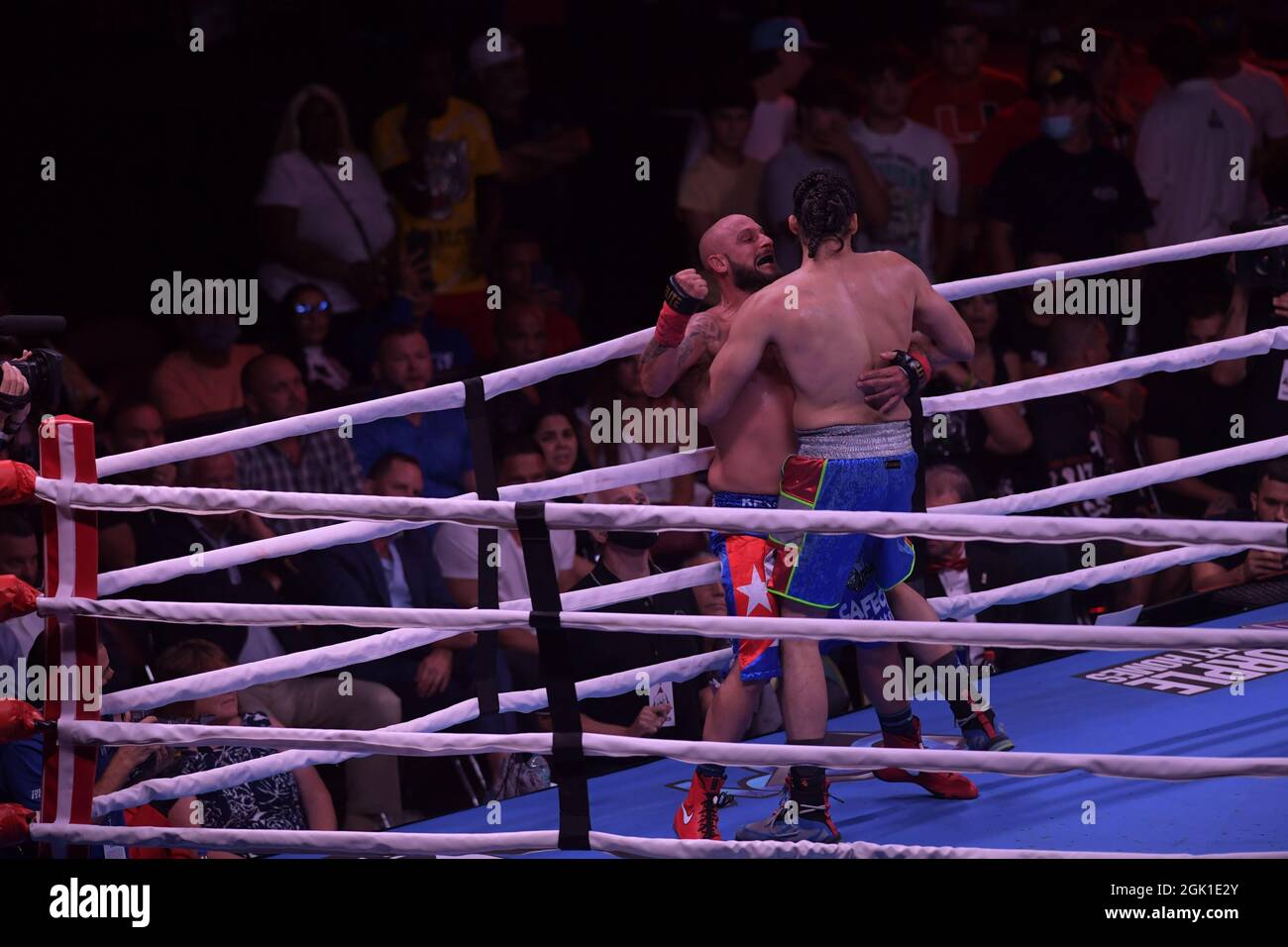 Miami, United States Of America. 11th Sep, 2021. MIAMI, FL - SEPTEMBER 11: Fighters Jomi "The ArcAngel" Escoboza defeats Rene "White Boy" Rodriguez n the BYB Cruiserweight championship main bout during the 'BYB Extreme Bareknuckle Brawl by The River' in the TRIGON Triangle Ring at James L. Knight Center on September 11, 2021 in Miami, Florida. People: Jomi Escoboza, Rene Rodriguez Credit: Storms Media Group/Alamy Live News Stock Photo