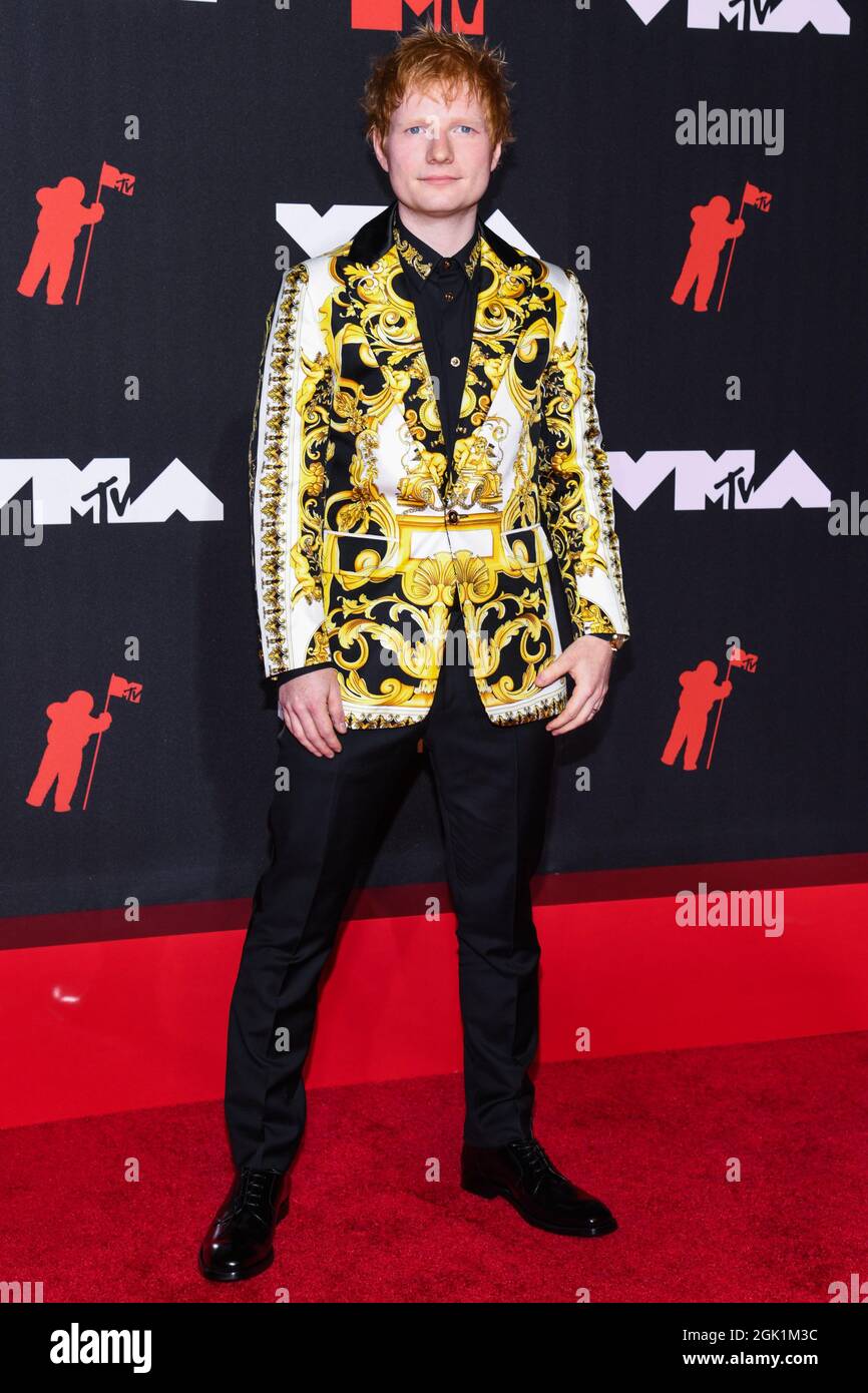 Polo G walks the red carpet at the 2021 MTV Video Music Awards held at the  Barclay's Center in Brooklyn, NY on September 12, 2021. (Photo by Anthony  Behar/Sipa USA Stock Photo - Alamy