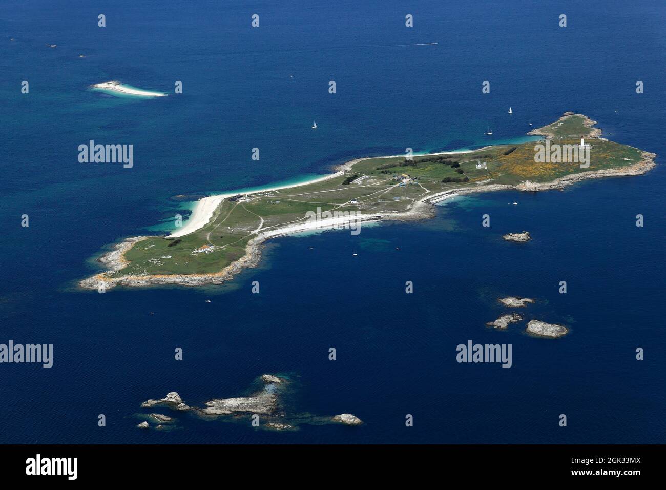FRANCE FINISTERE (29) ISLANDS OF GLENANS, ISLAND OF PENFRET Stock Photo ...