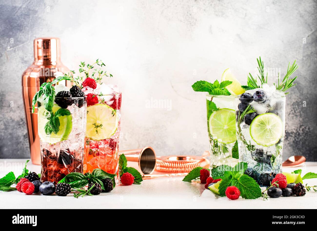 Set different alcoholic drinks cocktails hi-res stock photography and ...
