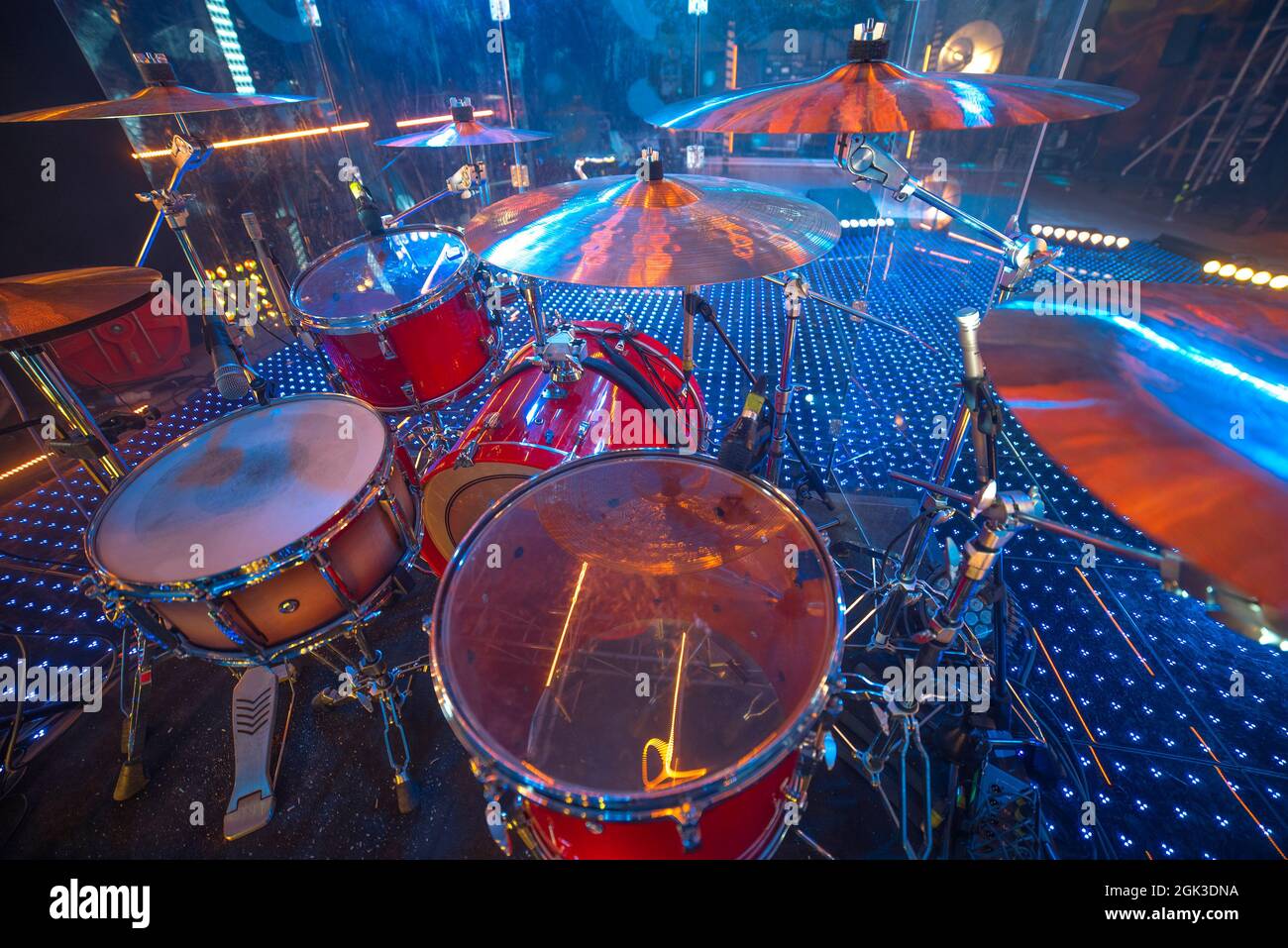 drums on stage before a music concert Stock Photo - Alamy