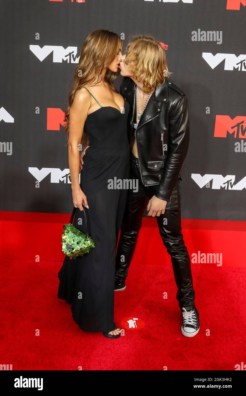 New York, USA. 12th Sep, 2021. Katarina Deme and The Kid Laroi attend