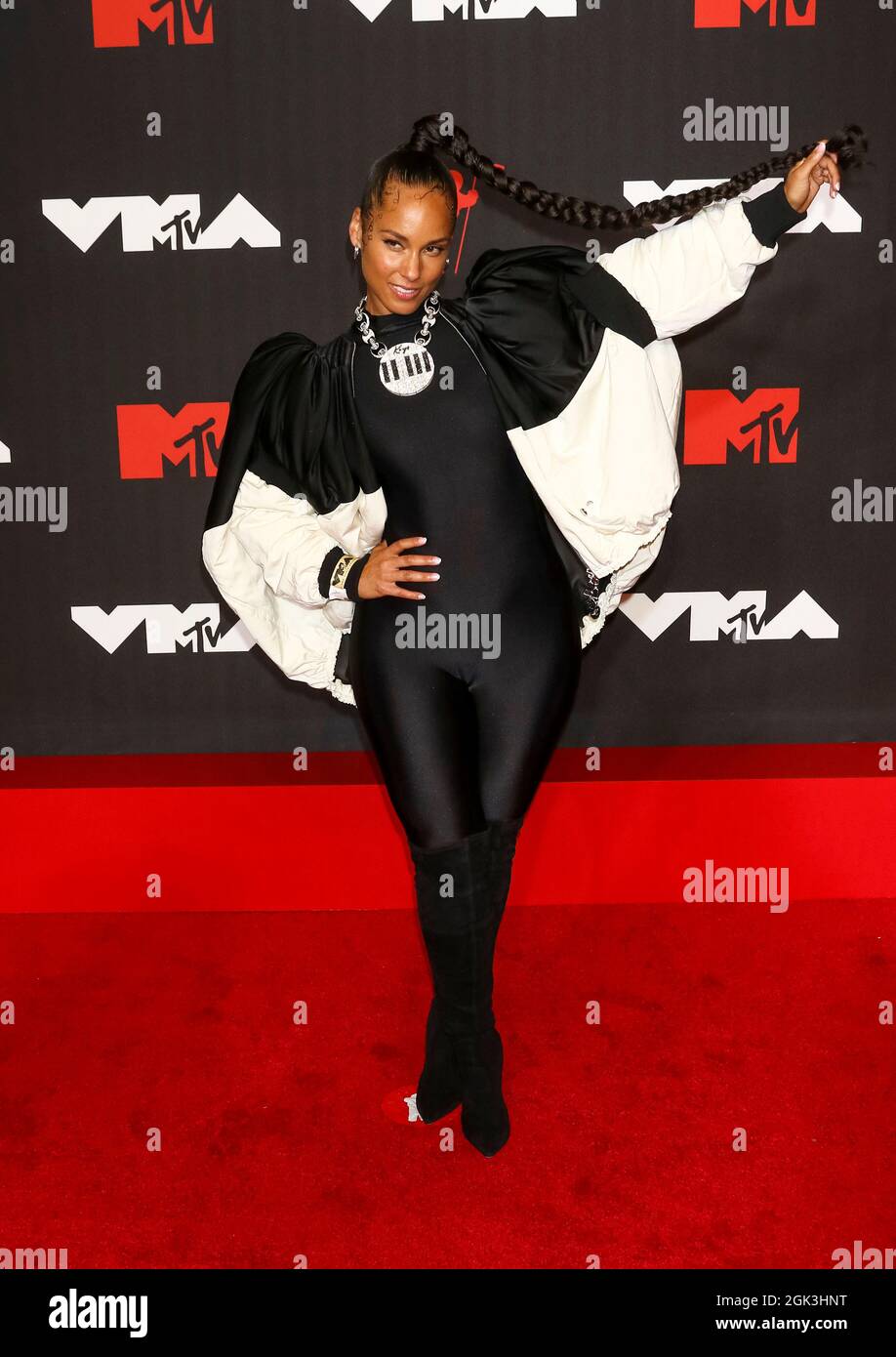 New York, USA. 12th Sep, 2021. Alicia Keys attends the 2021 MTV Video Music Awards, VMAs, at Barclays Center in Brooklyn, New York, USA, on 12 September 2021. Credit: dpa/Alamy Live News Stock Photo