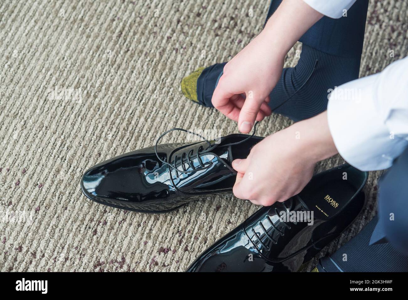 Glossy black dress shoes 2025