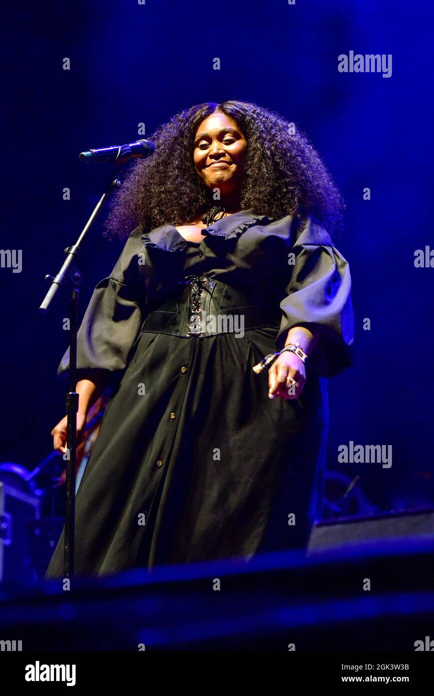 Napa California, USA. 03rd Sep, 2021 - Brittney Spencer of the musical group Highwomen performing at the 2021 BottleRock Festival. Stock Photo