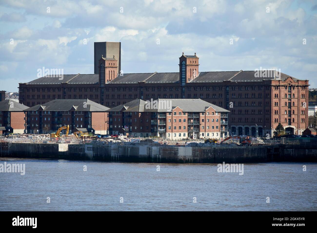 west waterloo dock waterloo quay redevelopment and waterloo warehouse quay central liverpool
