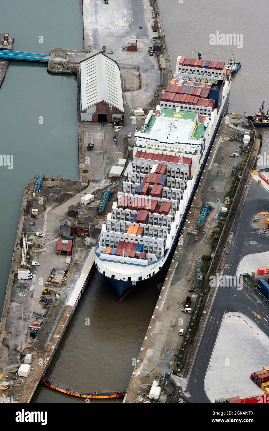 Ship entering the lock at Seaforth Docks, Port of Liverpool, Merseyside, North West England, UK Stock Photo