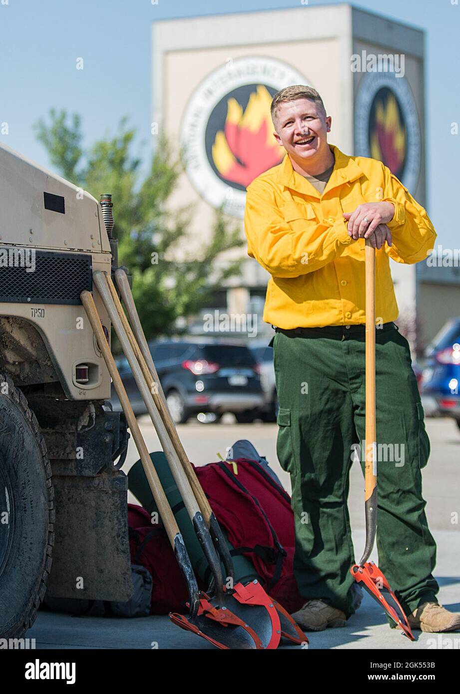 Idaho National Guard Soldiers and Airmen made organizational history by  sending wildland Firefighter Type 2 Red Card certified Guardsmen to  northern Idaho to fight fires for the first time. The newly assigned