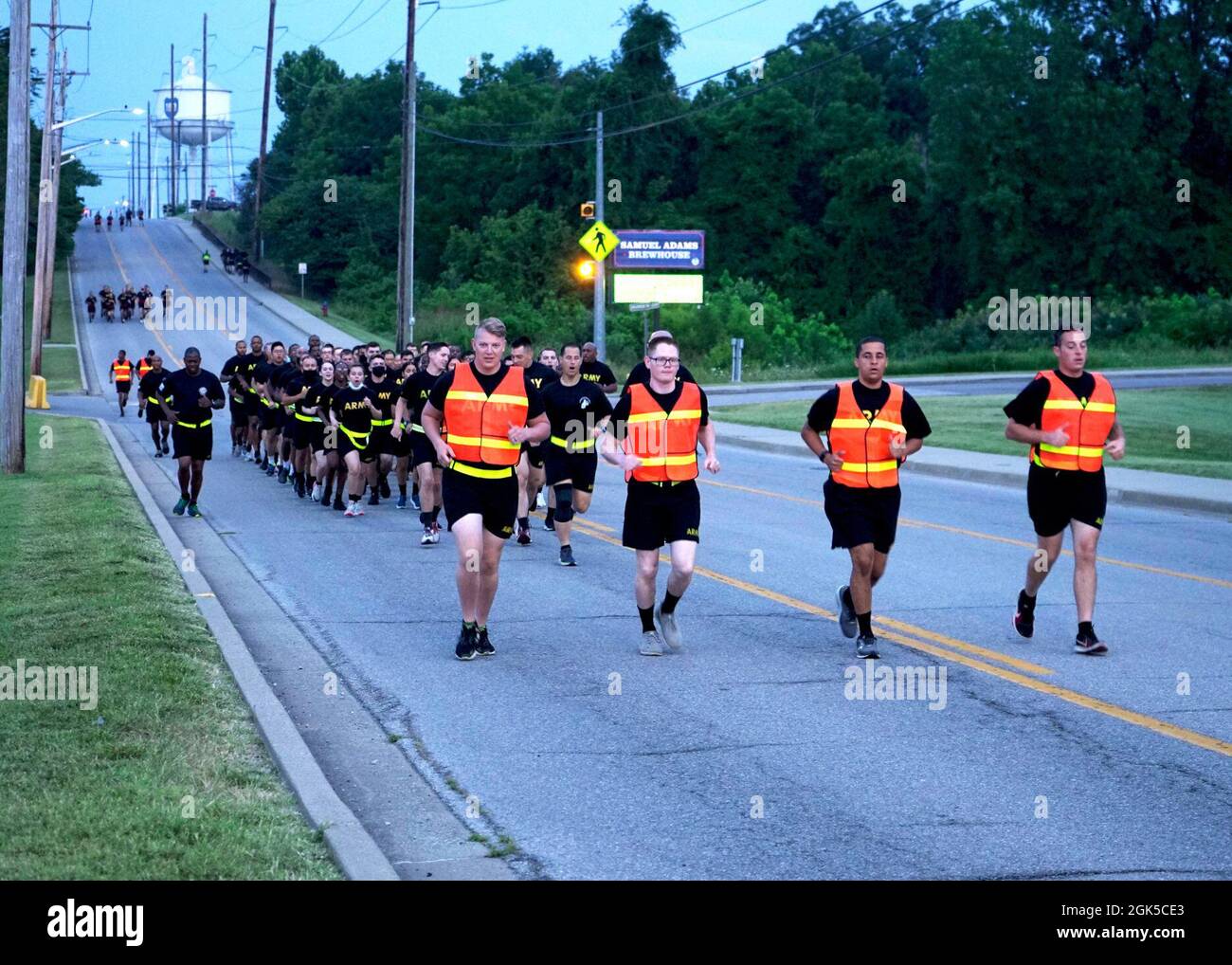 Soldiers of the 1st Theater Sustainment Command participate in a 1st TSC unit run at Fort Knox, Kentucky, August 6th, 2021. The 1st TSC held the run to build esprit de corps and maximize the unit's physical readiness. Stock Photo