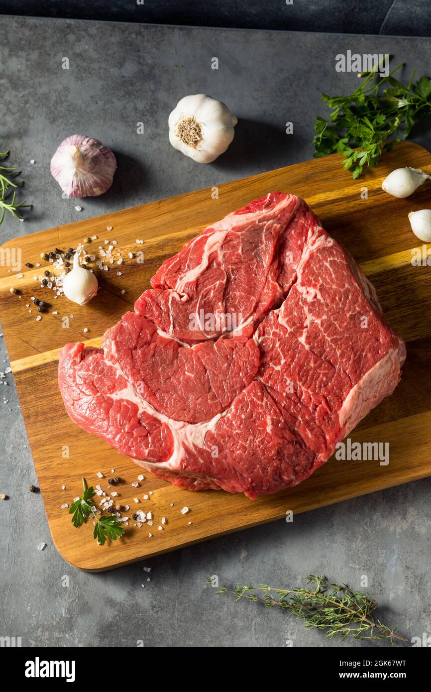 Raw Grass Fed Chuck Beef Roast Ready to Cook Stock Photo Alamy