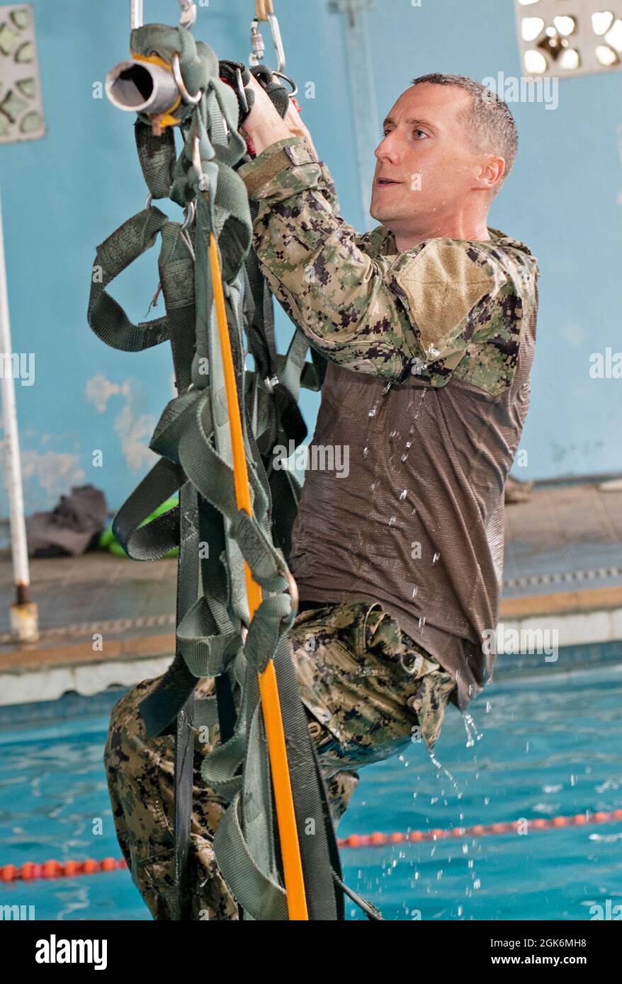 All Arms Commando Course Ropes All arms commando course hi-res stock photography and images - Alamy