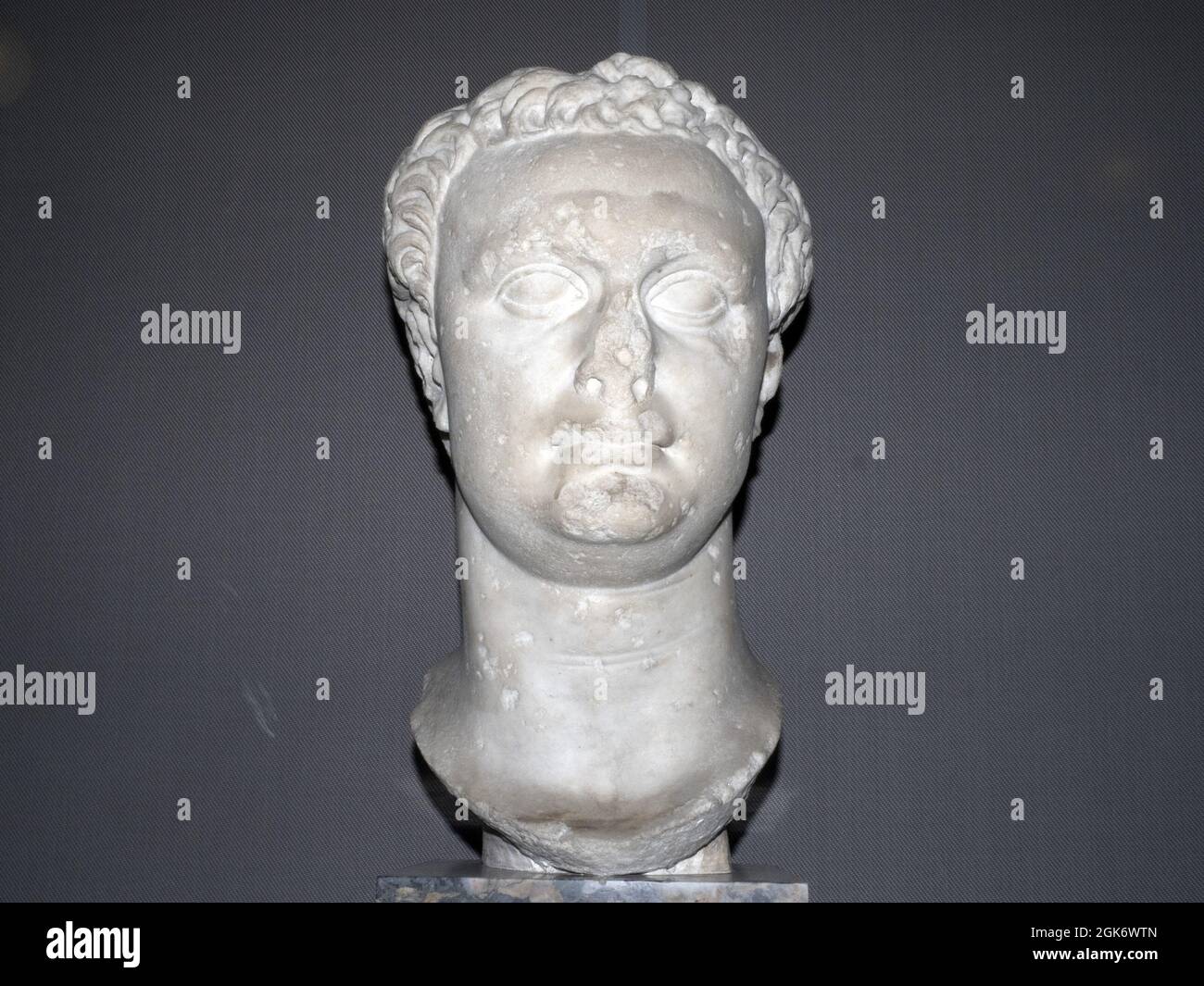 Domitian old roman marble statue detail Stock Photo - Alamy