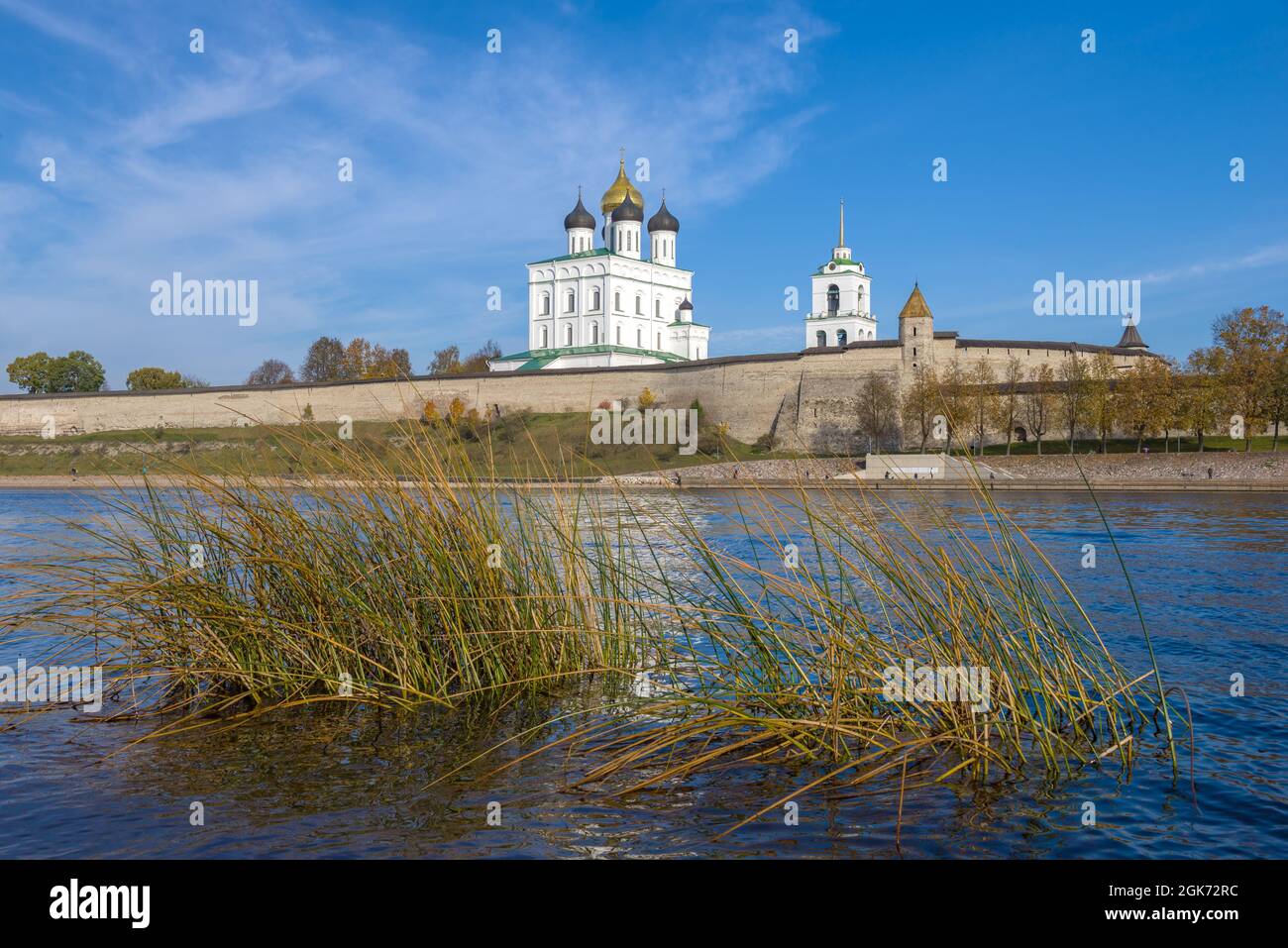 Sunny October day on the Velikaya river at the Pskov Kremlin. Pskov, Russia Stock Photo