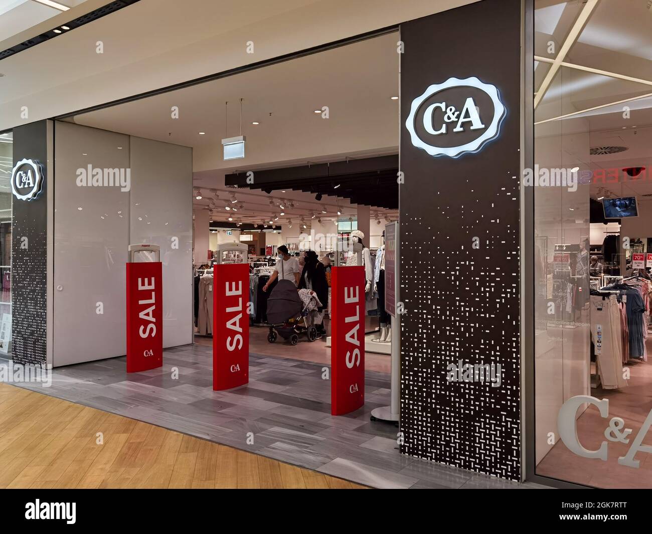 C&a germany store hi-res stock photography and images - Alamy