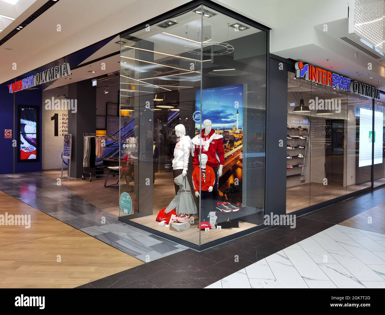 يصدق احتكار جرح berlin mall adidas - muradesignco.com