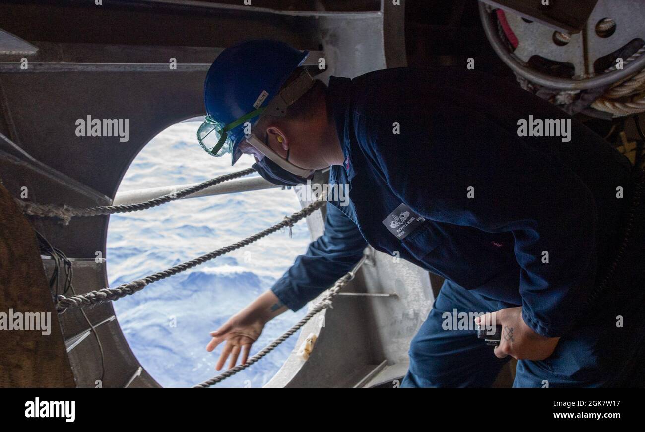 PHILIPPINE SEA (Aug. 30, 2021) Boatswain’s Mate 1st Matthew Burke, from