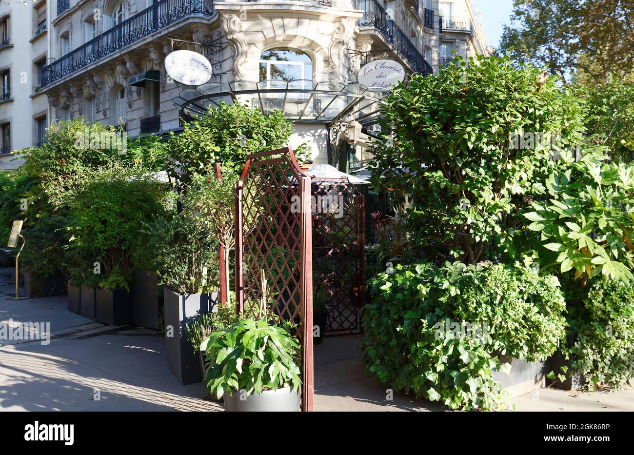 Paris, France-September 13 , 2021 : The famous cafe La Closerie des Lilas was where the intelligentsia hung out, Hemingway used to write here, the poe Stock Photo