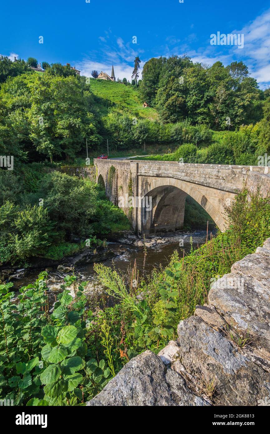 "Le Pont de Diable" / Devil's Bridge on the river Creuse, Anzeme