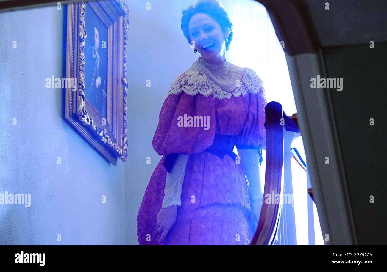 LADY OF THE MANOR, Judy Greer, 2021. © Lionsgate / Courtesy Everett