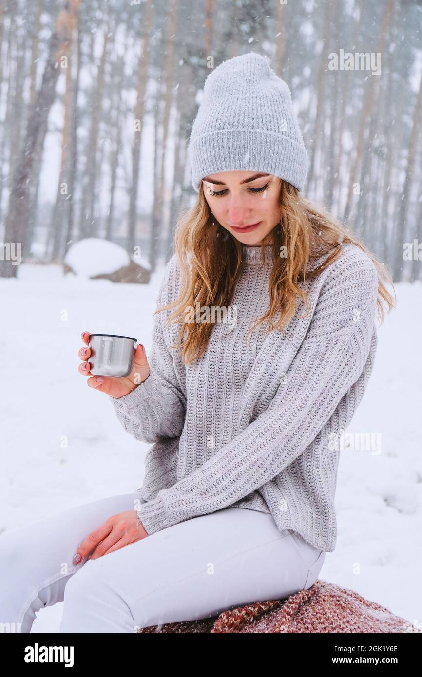 Cute white shop sweater
