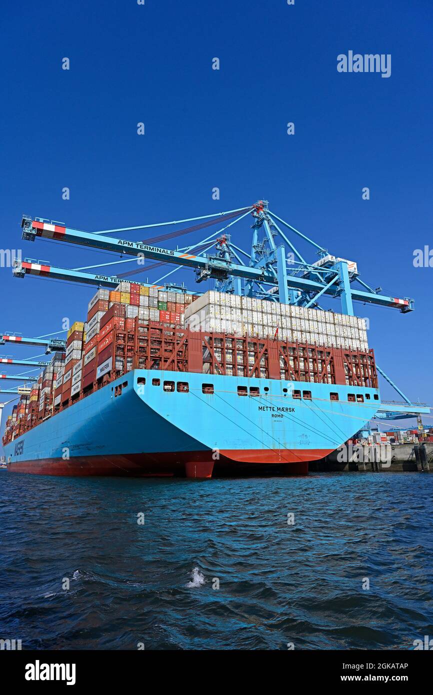 port of rotterdam / netherlands - 2021.09.02: container vessel mette ...