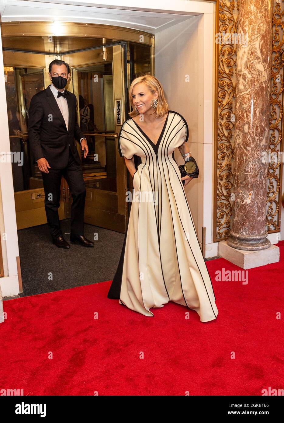 New York, USA. 12th Sep, 2021. Tory Burch departs The Pierre Hotel for Met  Gala Celebrating In America: A Lexicon Of Fashion. Credit: Sipa USA/Alamy  Live News Stock Photo - Alamy