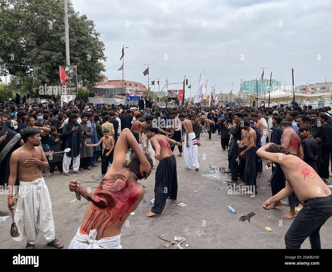 Porno oqituvchi va talabalar