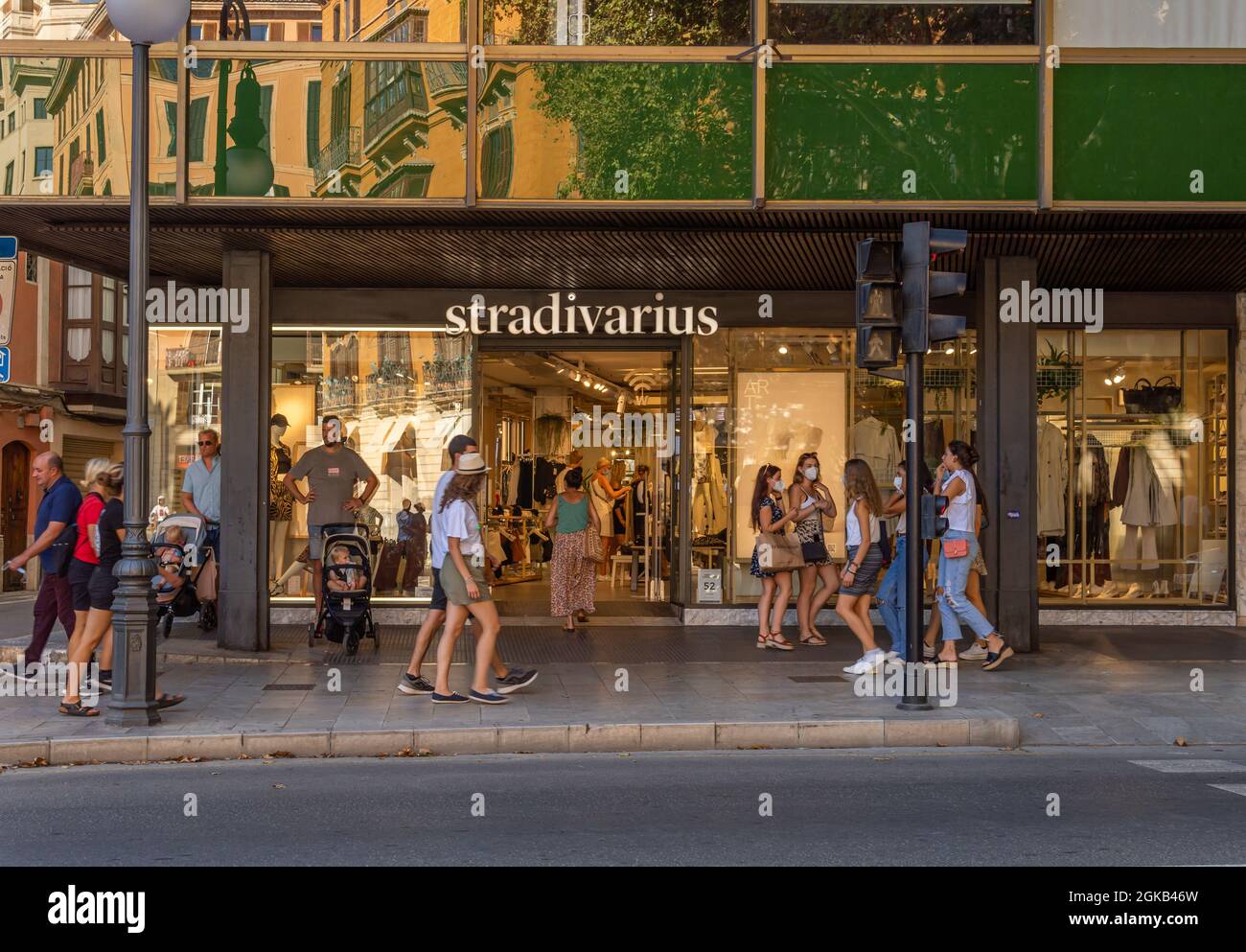 Palma de Mallorca, Spain; september 10 2021: Main facade of an establishment of the international fashion and accesories retail chain Stradivarius, in Stock Photo