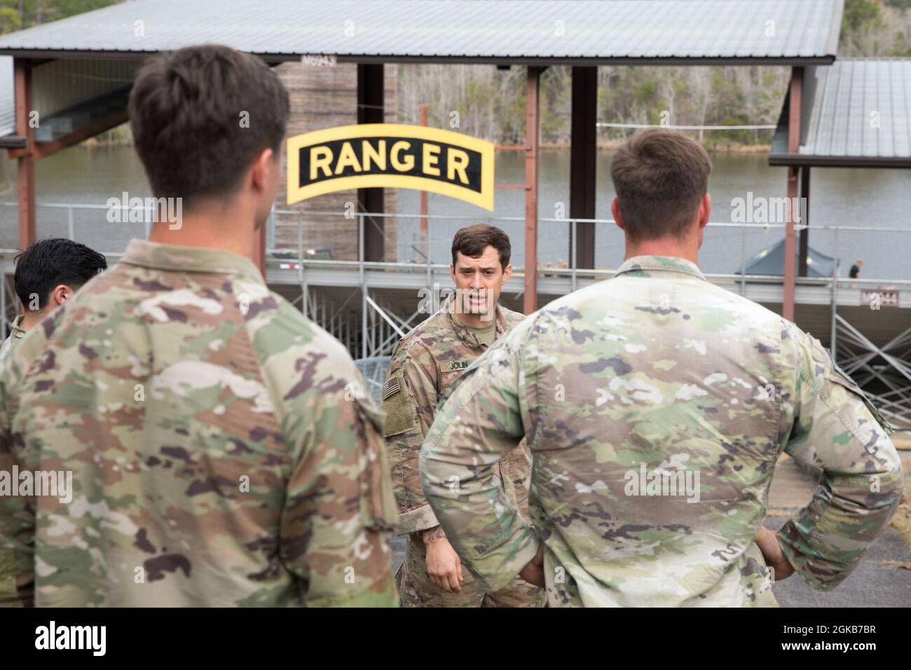 The Best Ranger Teams from the 82nd Airborne Division prep for the ...